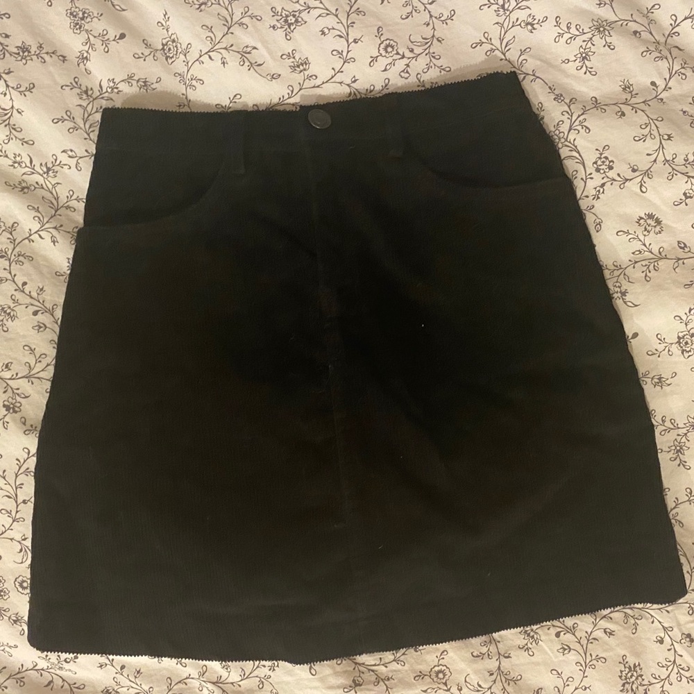 Brandy Melville Juliette corduroy skirt